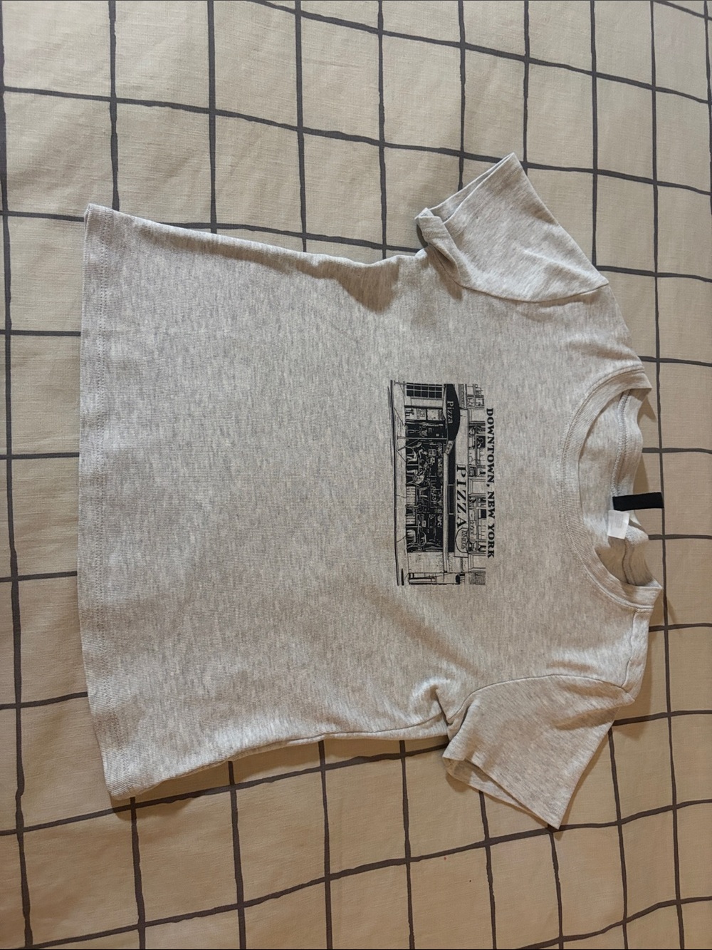 H&M Divided Light Gray Graphic Short Sleeve Tee